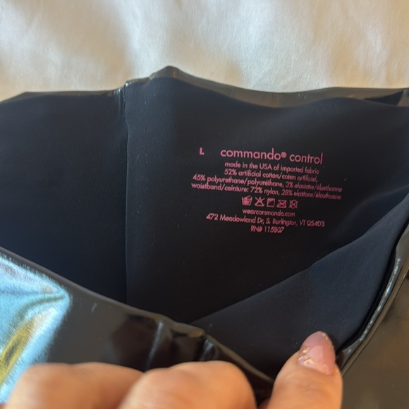 Perfect Control Patent Leather Legging in Black
Commando. Large - Picture 2 of 5